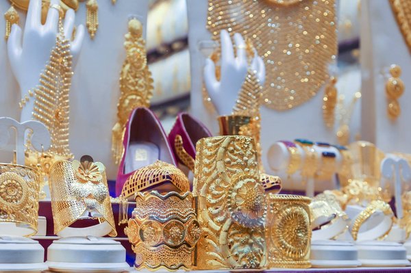 Comment maximiser le profit lors de la vente de bijoux en or ?
