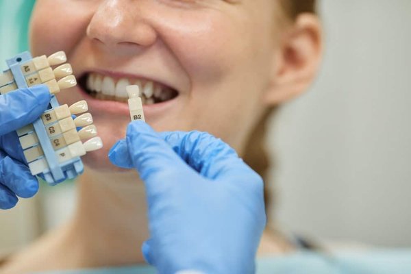 Quelle clinique pour faire des implants dentaires ?