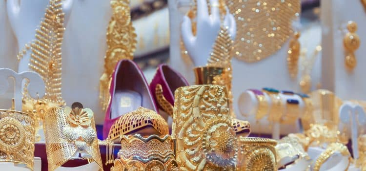 Comment maximiser le profit lors de la vente de bijoux en or ?
